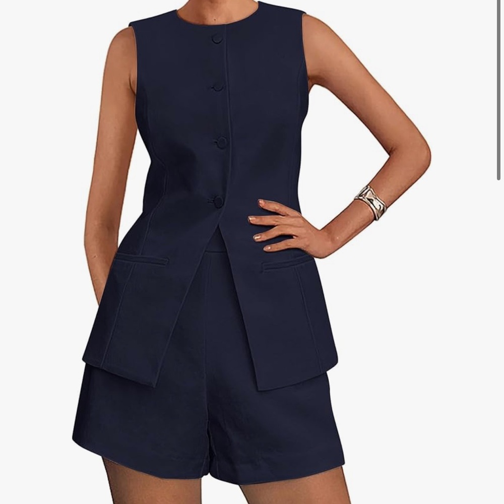 Pretty garden Navy Sleeveless vest  and Shorts Set
